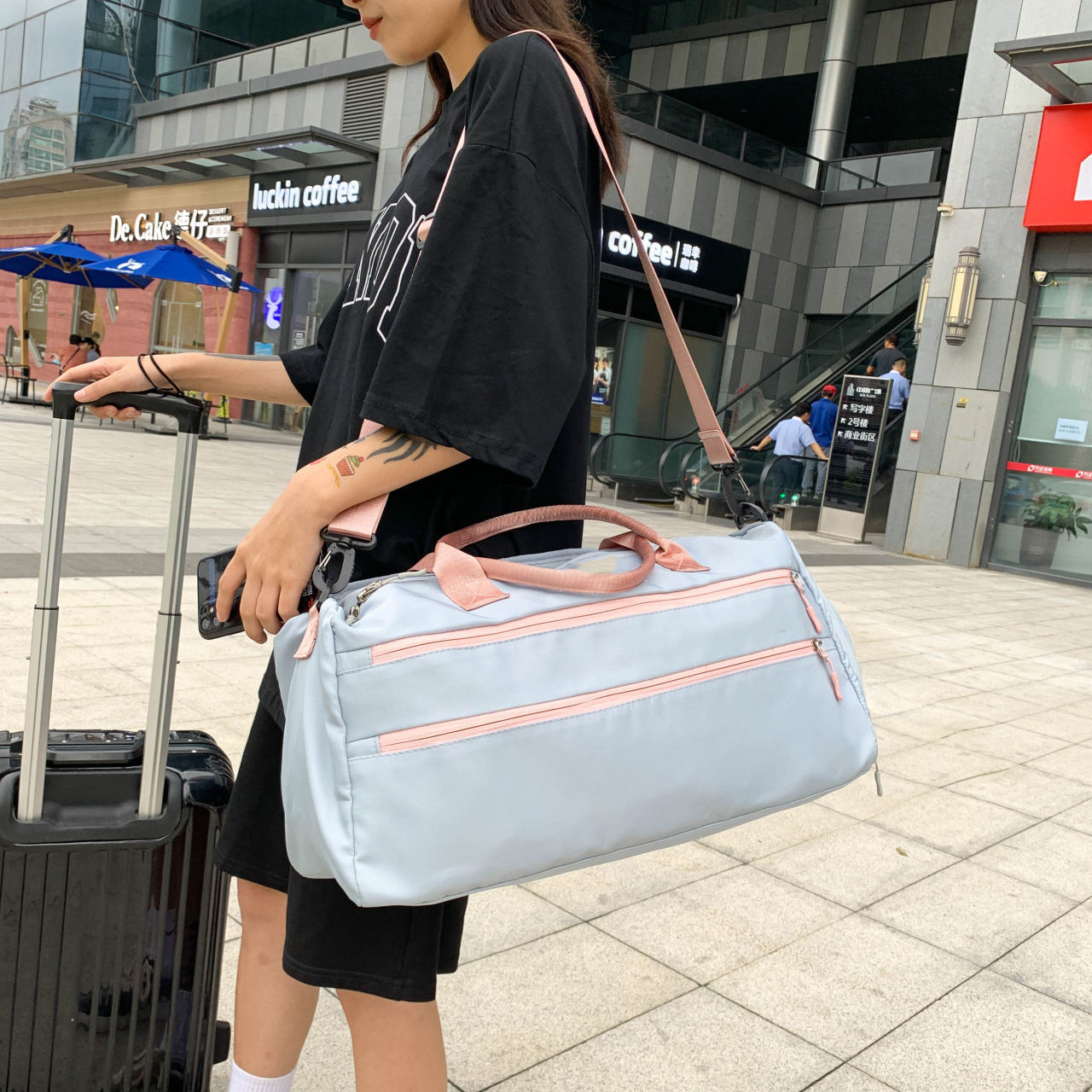 Wellpromotion 2022 nouvelles femmes sec humide séparation sac de voyage Fitness entraînement sacs voyage fitness accessoires sac de sport